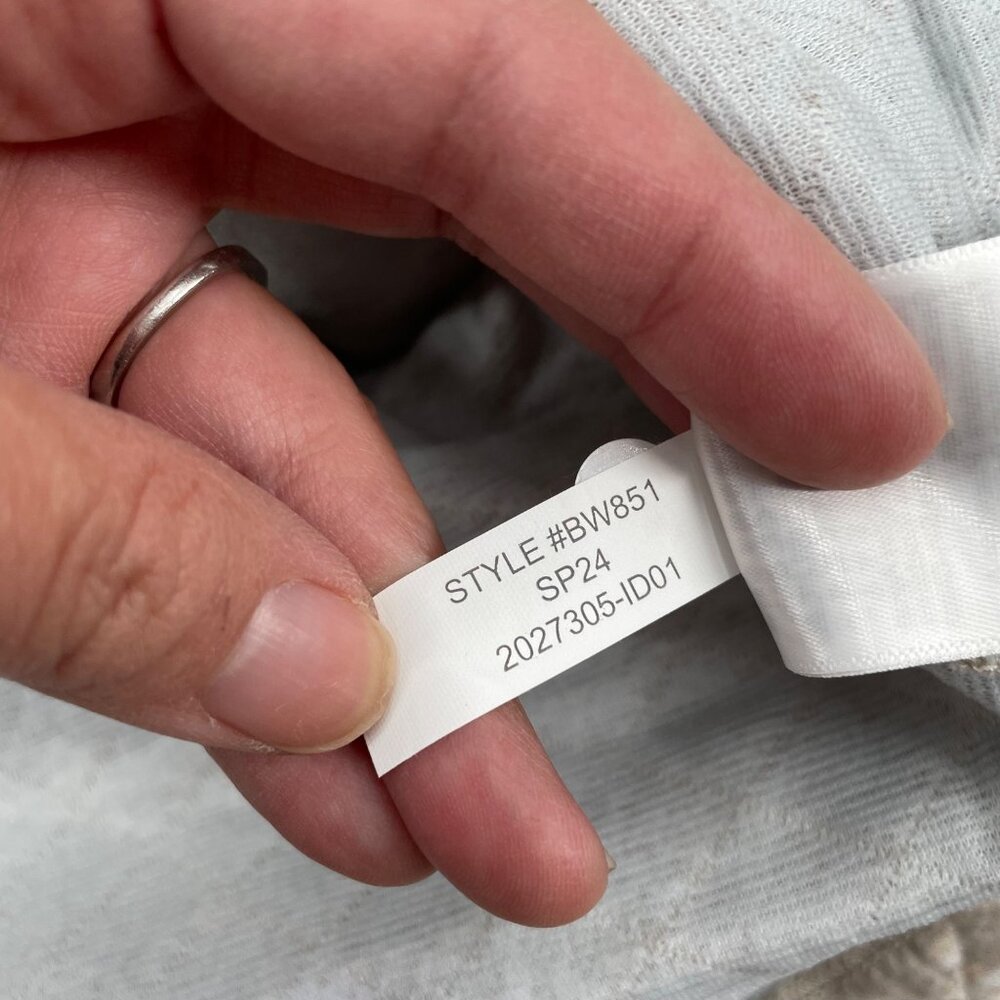 J. Crew Oatmeal Quilted Button Neck Sweater Womens Size Large Raglan Sleeves - Picture 6 of 8